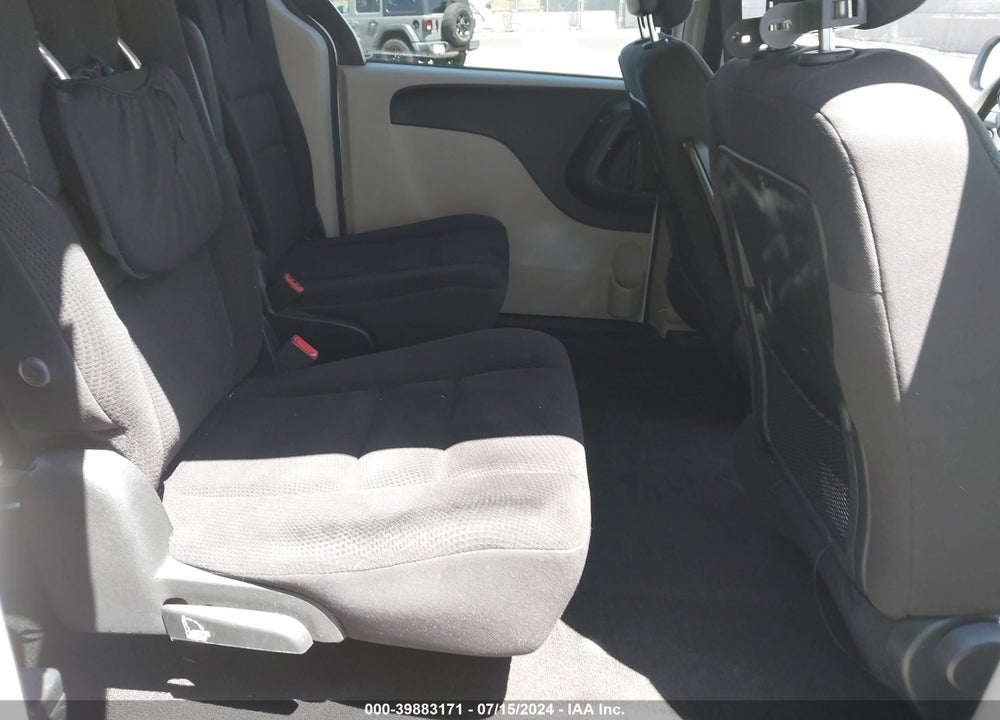 2018 DODGE GRAND CARAVAN SE VIN: 2C7WDGBG4JR244083