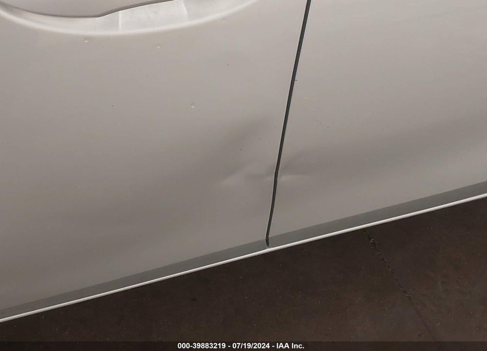 2018 TOYOTA COROLLA VIN: 2T1BURHE3JC081455