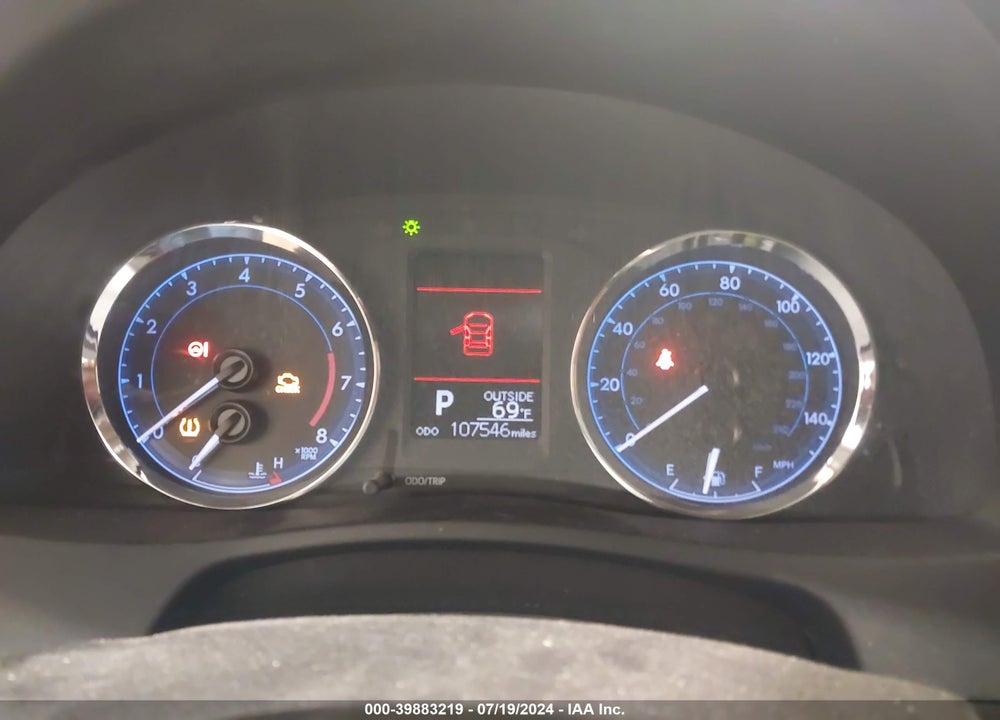 2018 TOYOTA COROLLA VIN: 2T1BURHE3JC081455