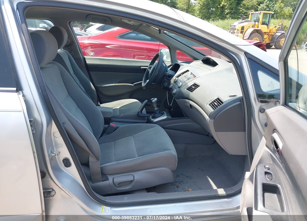 2009 HONDA CIVIC LX VIN: 19XFA15509E028001