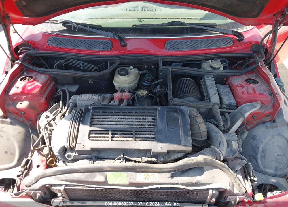 2006 MINI COOPER S VIN: WMWRE33556TL19805