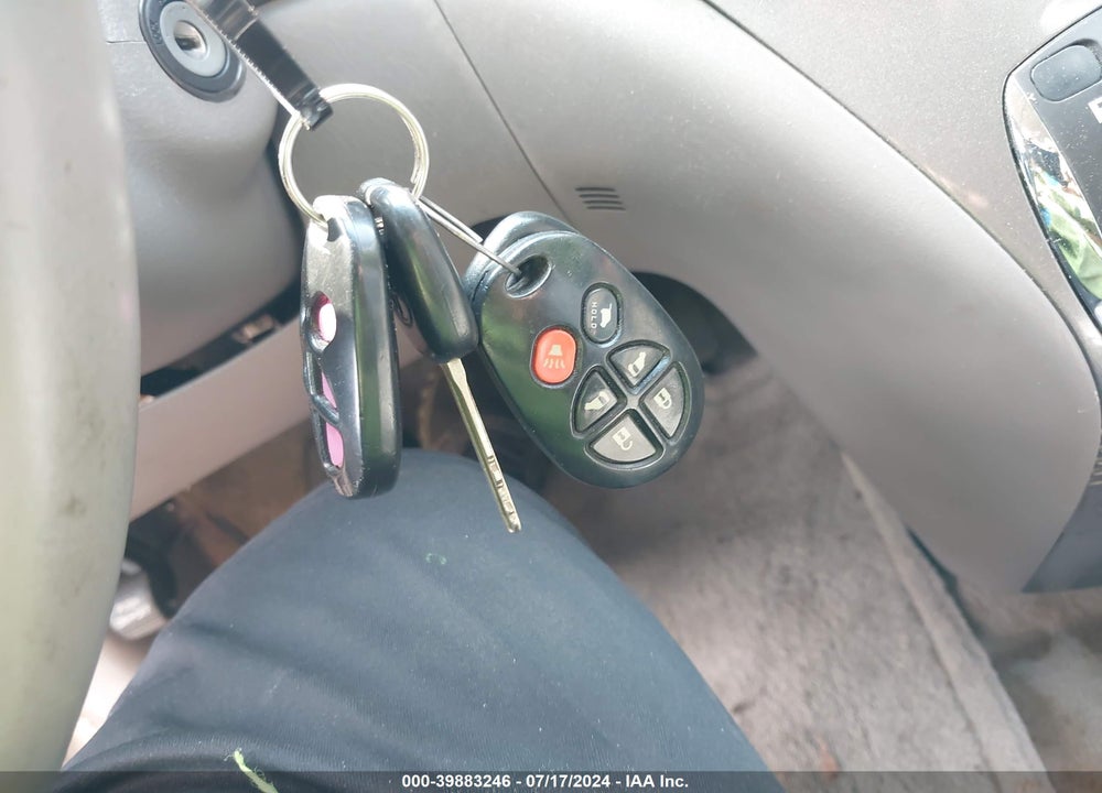 2006 TOYOTA SIENNA XLE VIN: 5TDZA22C76S408492