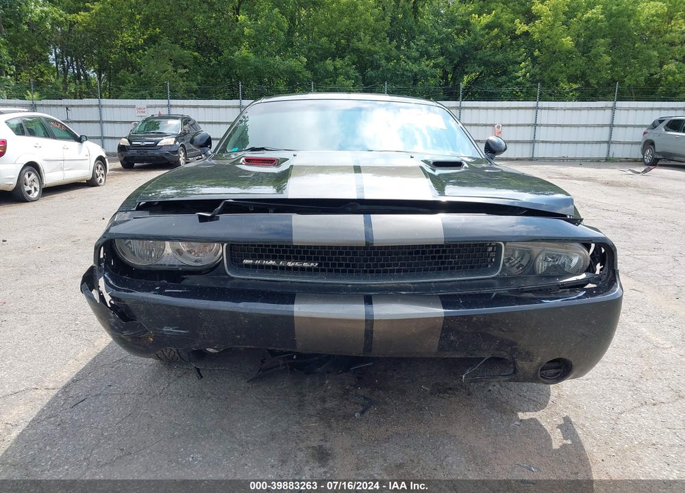 2012 DODGE CHALLENGER SXT VIN: 2C3CDYAG5CH292082