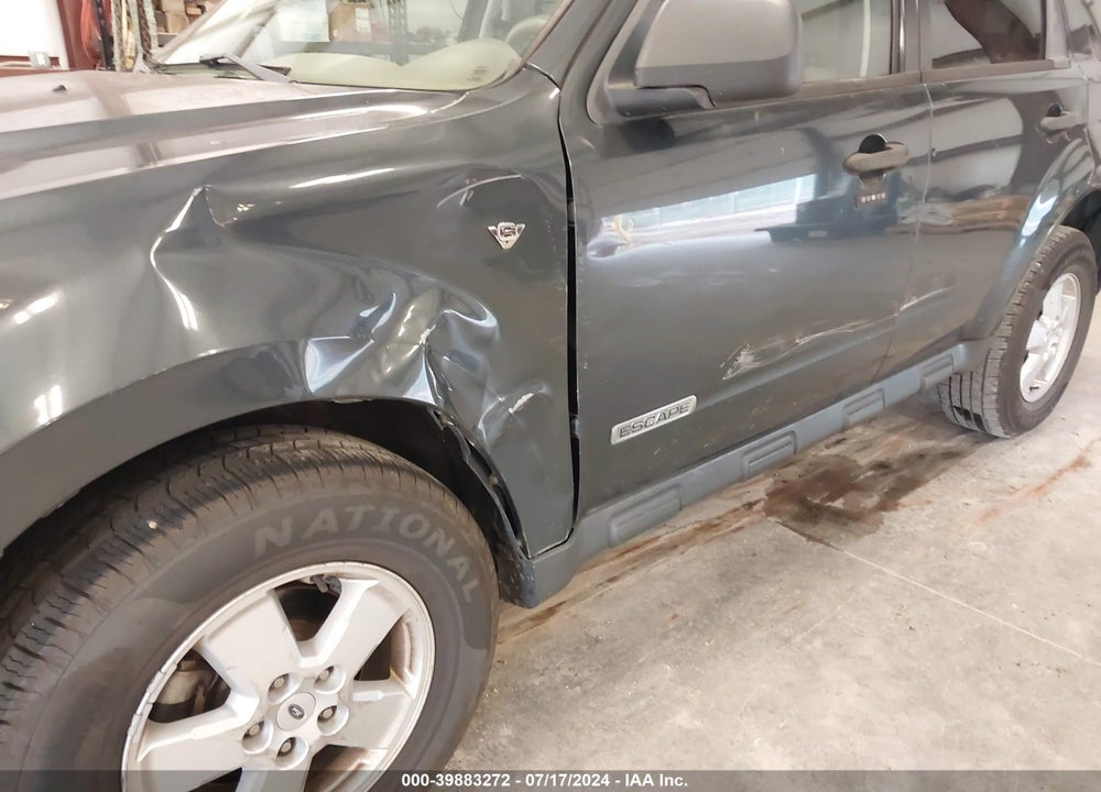 2008 FORD ESCAPE XLT VIN: 1FMCU03128KE18982