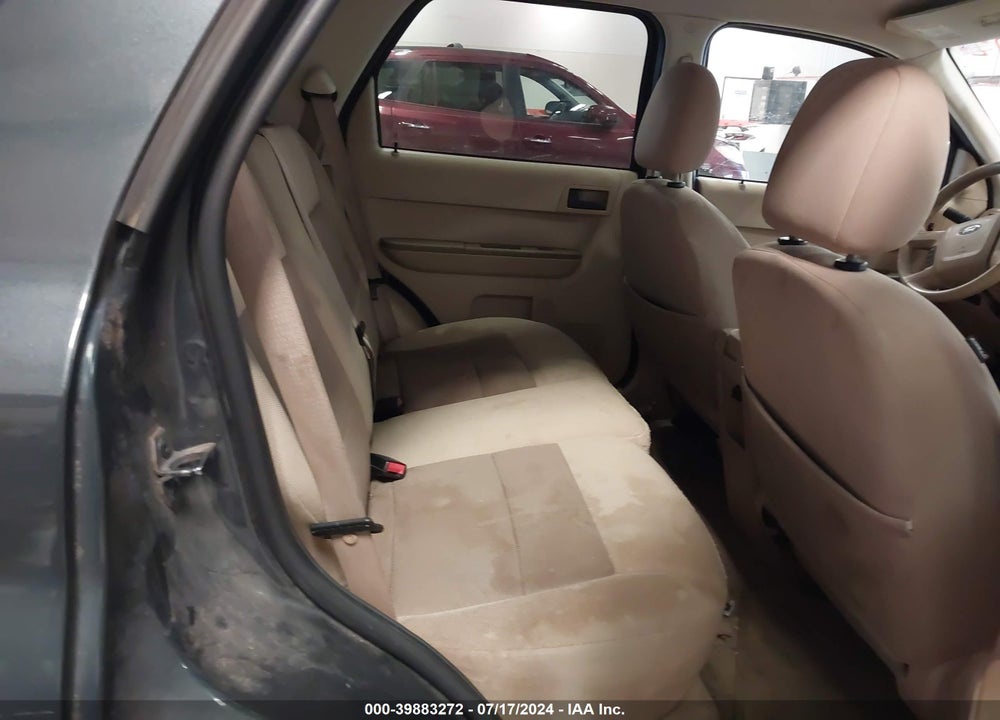 2008 FORD ESCAPE XLT VIN: 1FMCU03128KE18982