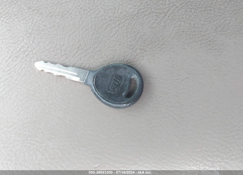 2004 DODGE RAM 1500 ST VIN: 1D7HA16D04J124906