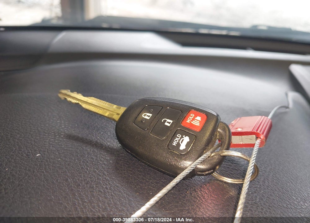 2015 TOYOTA CAMRY SE VIN: 4T1BF1FK6FU107914
