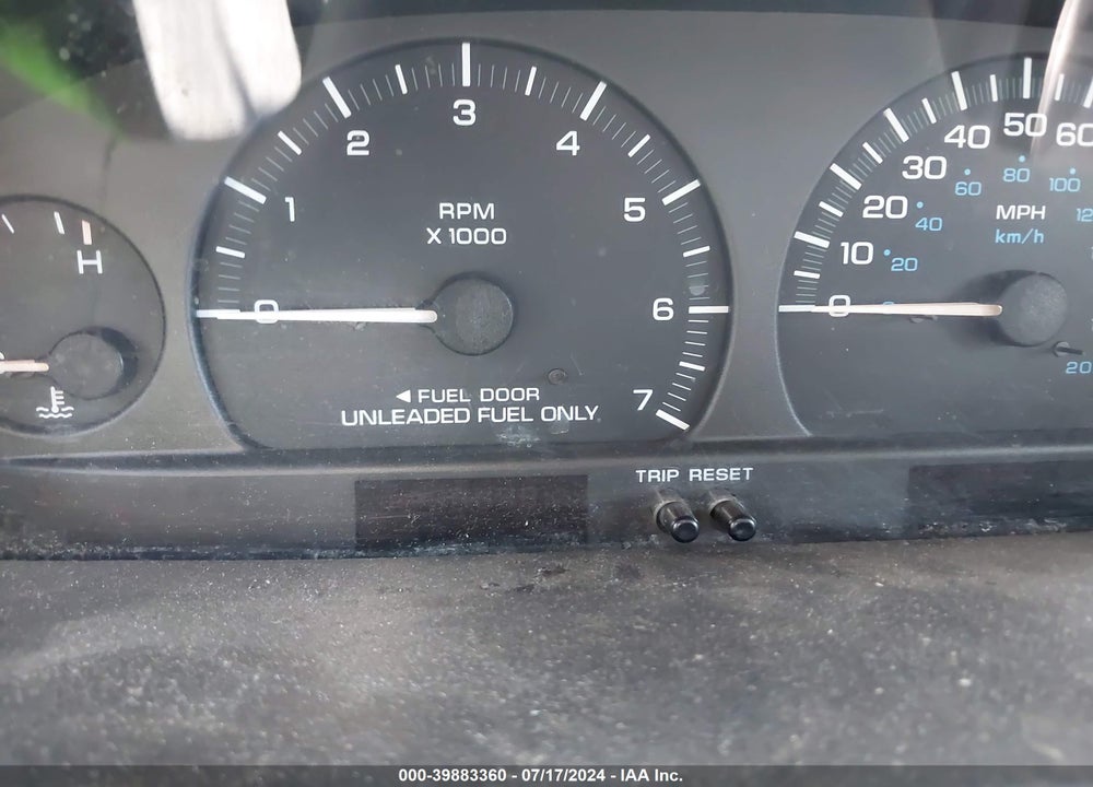 1999 DODGE GRAND CARAVAN SE VIN: 1B4GT44L1XB548067