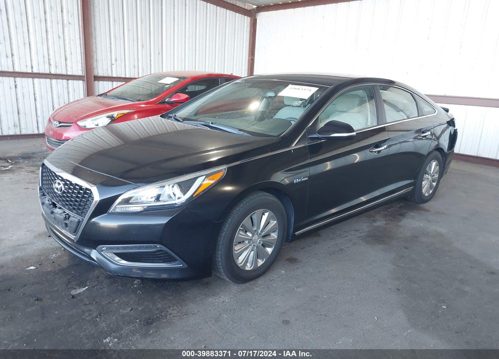 2016 HYUNDAI SONATA HYBRID SE VIN: KMHE24L19GA040296