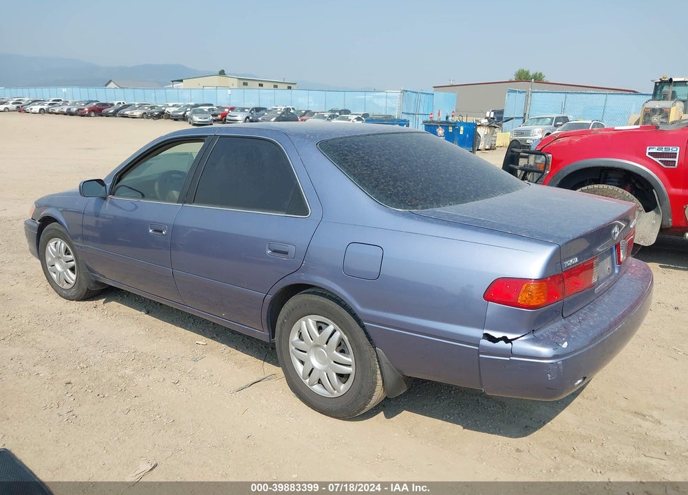 2000 TOYOTA CAMRY LE VIN: JT2BG22KXY0408167