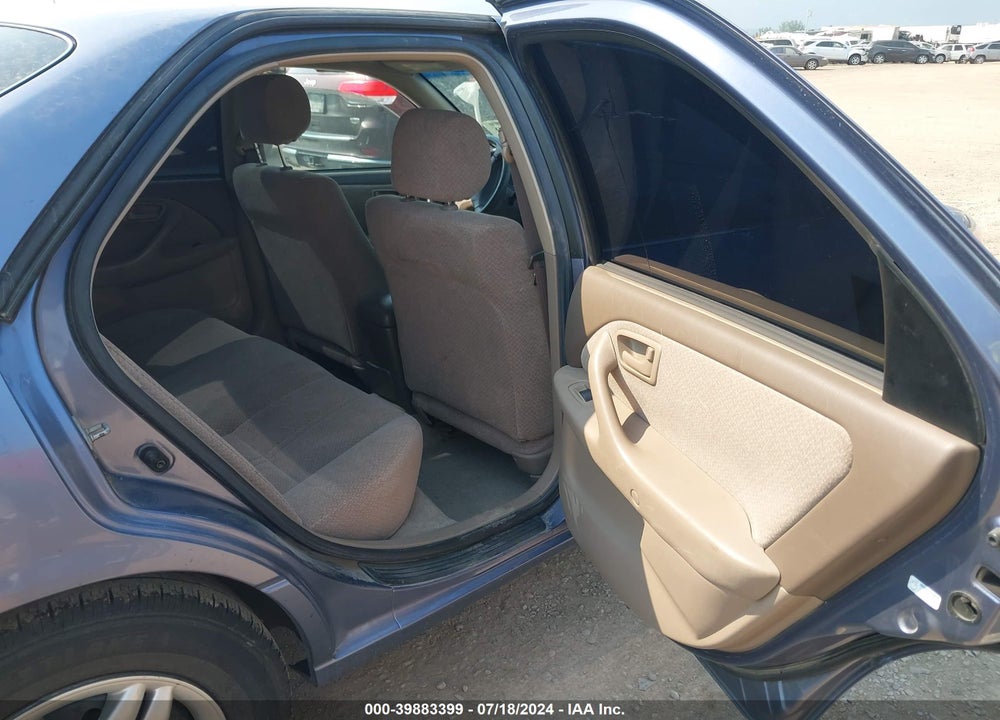 2000 TOYOTA CAMRY LE VIN: JT2BG22KXY0408167