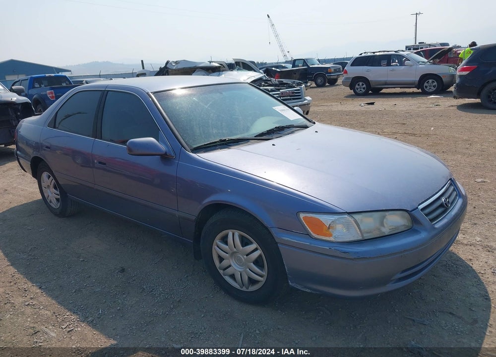 2000 TOYOTA CAMRY LE VIN: JT2BG22KXY0408167