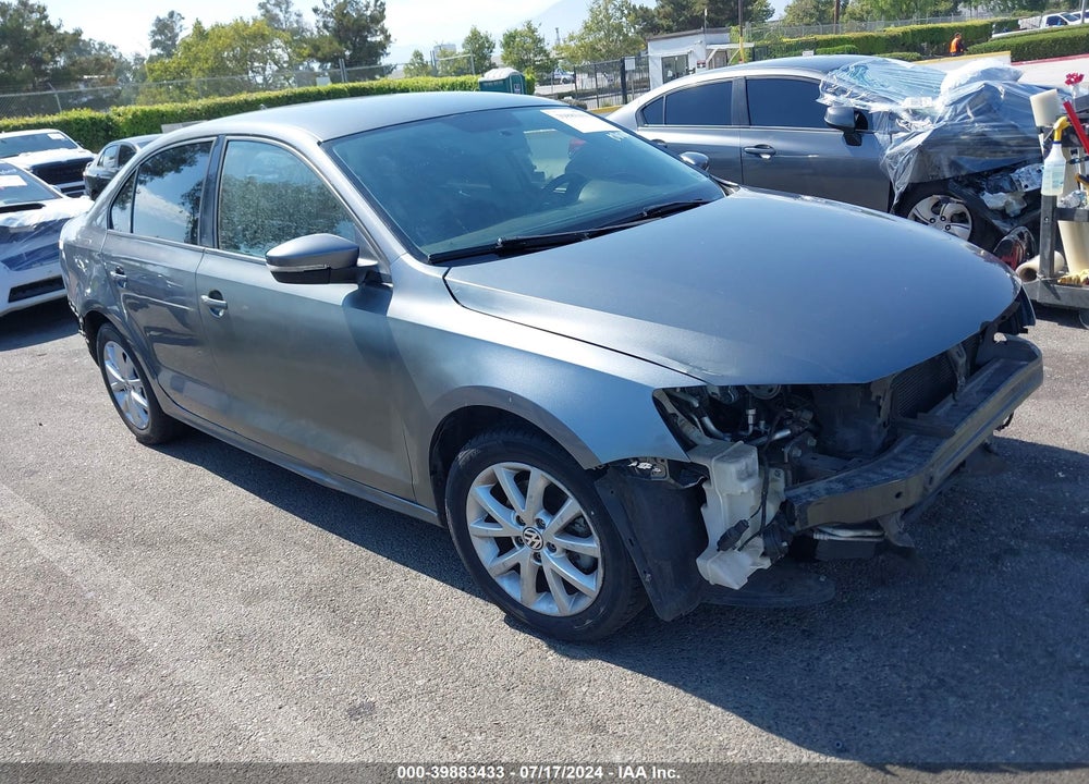 2011 VOLKSWAGEN JETTA VIN: 3VWDZ7AJXBM011639