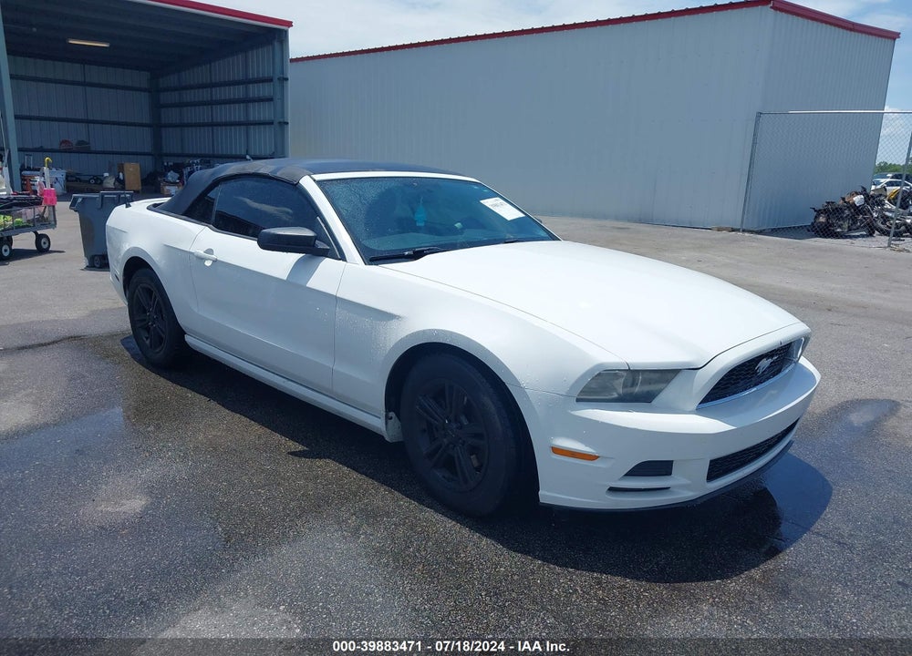 2014 FORD MUSTANG V6 VIN: 1ZVBP8EM5E5208297
