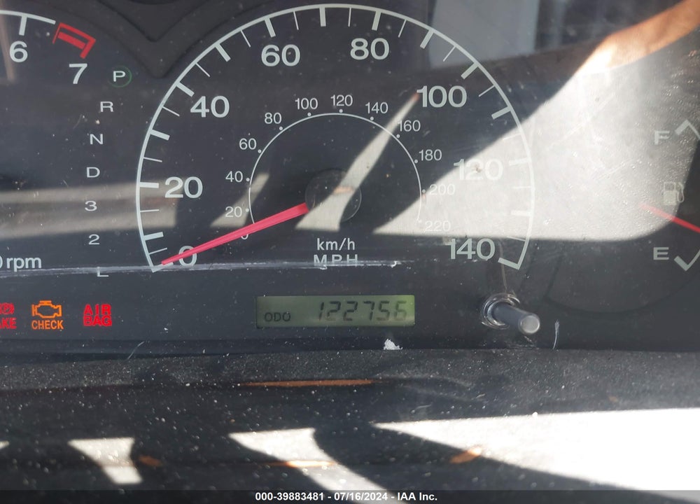2002 HYUNDAI ELANTRA GLS VIN: KMHDN45D02U422640