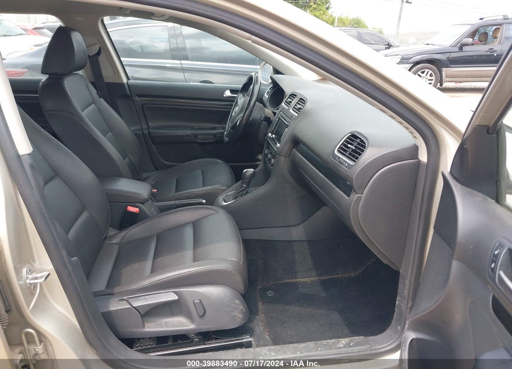 2013 VOLKSWAGEN JETTA SPORTWAGEN 2.0L TDI VIN: 3VWPL7AJ1DM604419