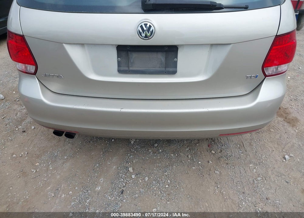 2013 VOLKSWAGEN JETTA SPORTWAGEN 2.0L TDI VIN: 3VWPL7AJ1DM604419