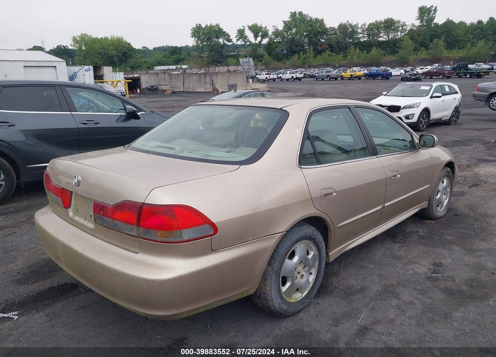 2001 HONDA ACCORD 3.0 EX VIN: 1HGCG16501A029870