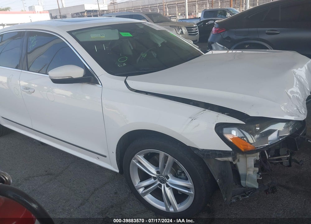 2014 VOLKSWAGEN PASSAT 2.0L TDI SEL PREMIUM VIN: 1VWCN7A36EC034785