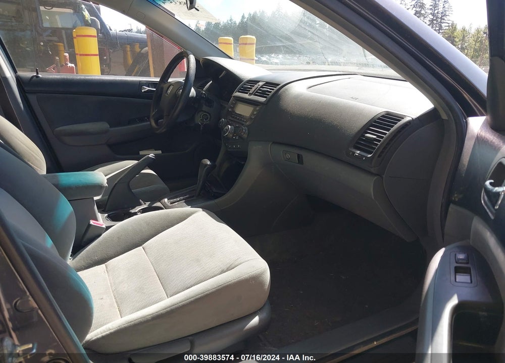 2005 HONDA ACCORD 2.4 LX VIN: 1HGCM564X5A166036