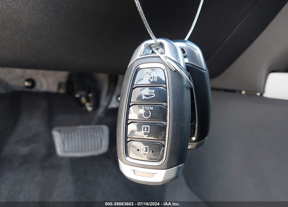 2023 HYUNDAI ELANTRA LIMITED VIN: 5NPLP4AG1PH108698