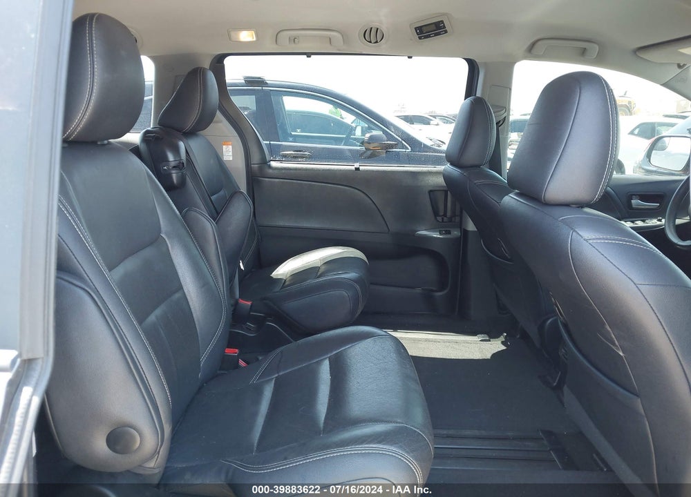 2017 TOYOTA SIENNA SE 8 PASSENGER VIN: 5TDXZ3DC7HS789069