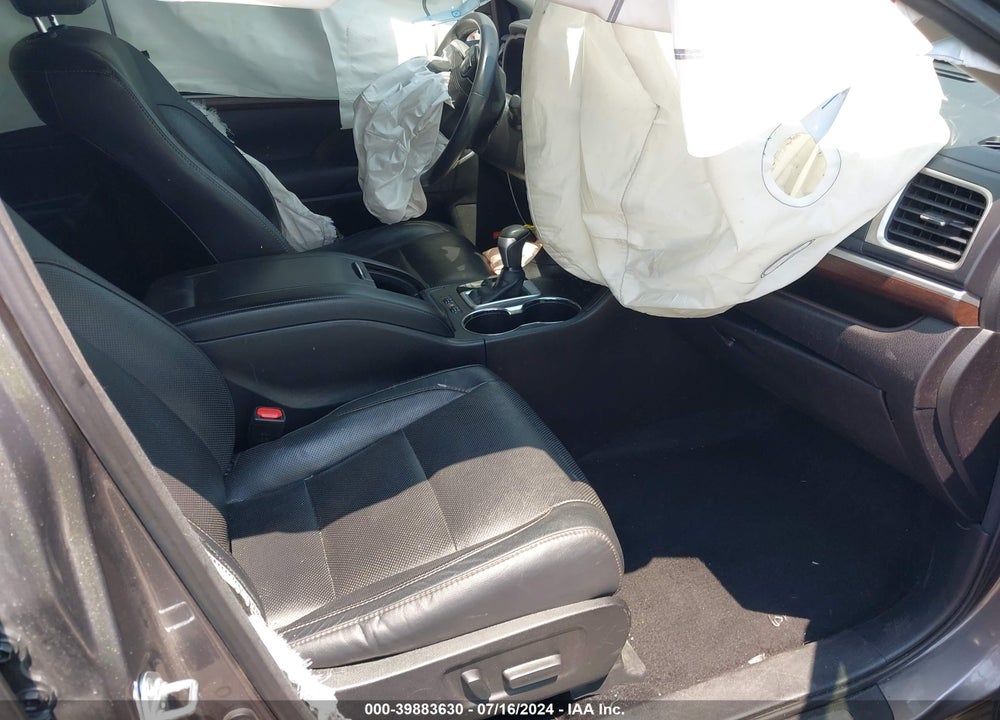 2016 TOYOTA HIGHLANDER LIMITED V6 VIN: 5TDDKRFH3GS336018