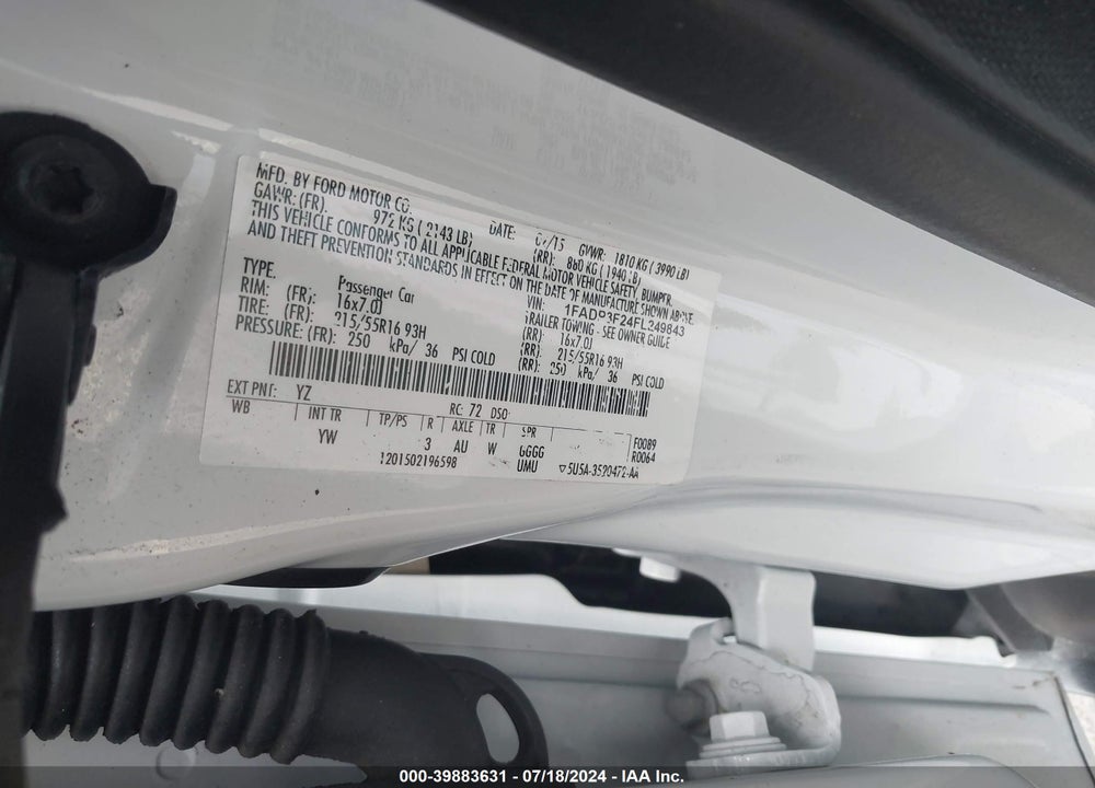 2015 FORD FOCUS SE VIN: 1FADP3F24FL249843