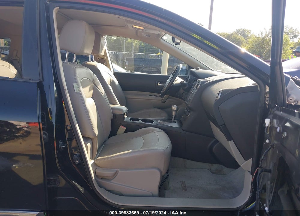 2011 NISSAN ROGUE SV VIN: JN8AS5MV3BW671622