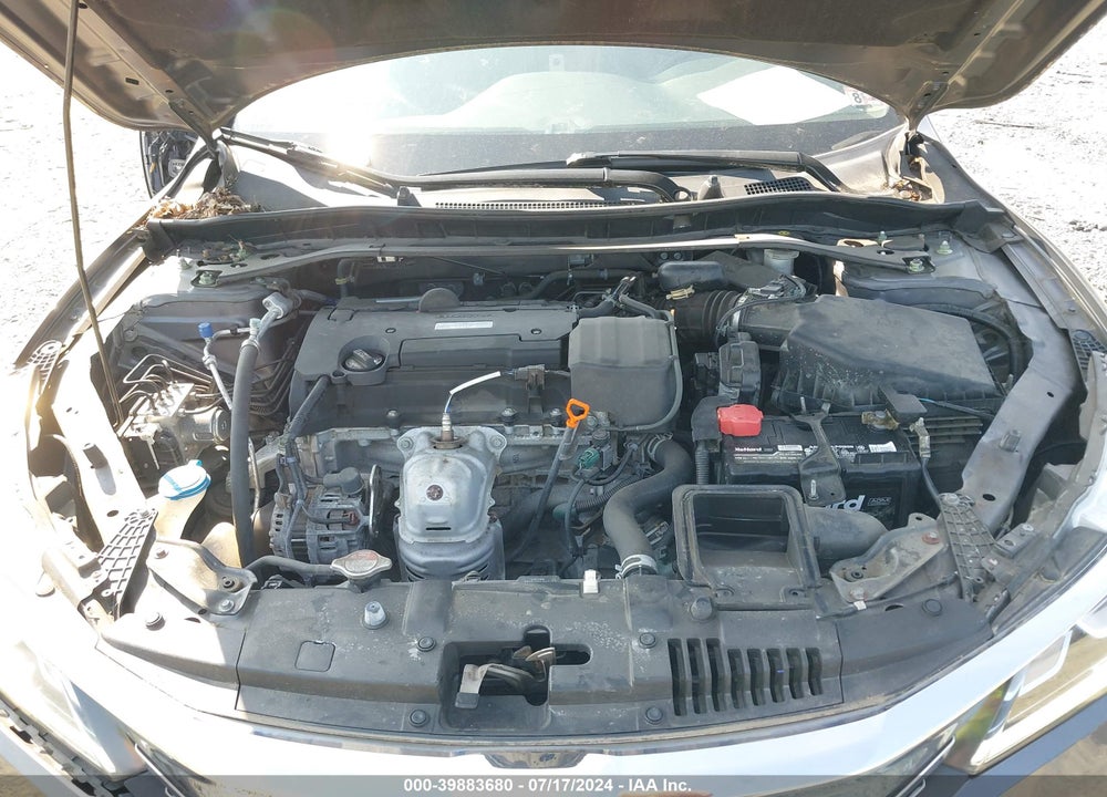 2017 HONDA ACCORD EX VIN: 1HGCR2F71HA028657