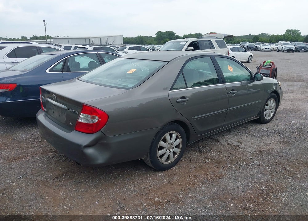 2002 TOYOTA CAMRY XLE V6 VIN: 4T1BF32K82U519523