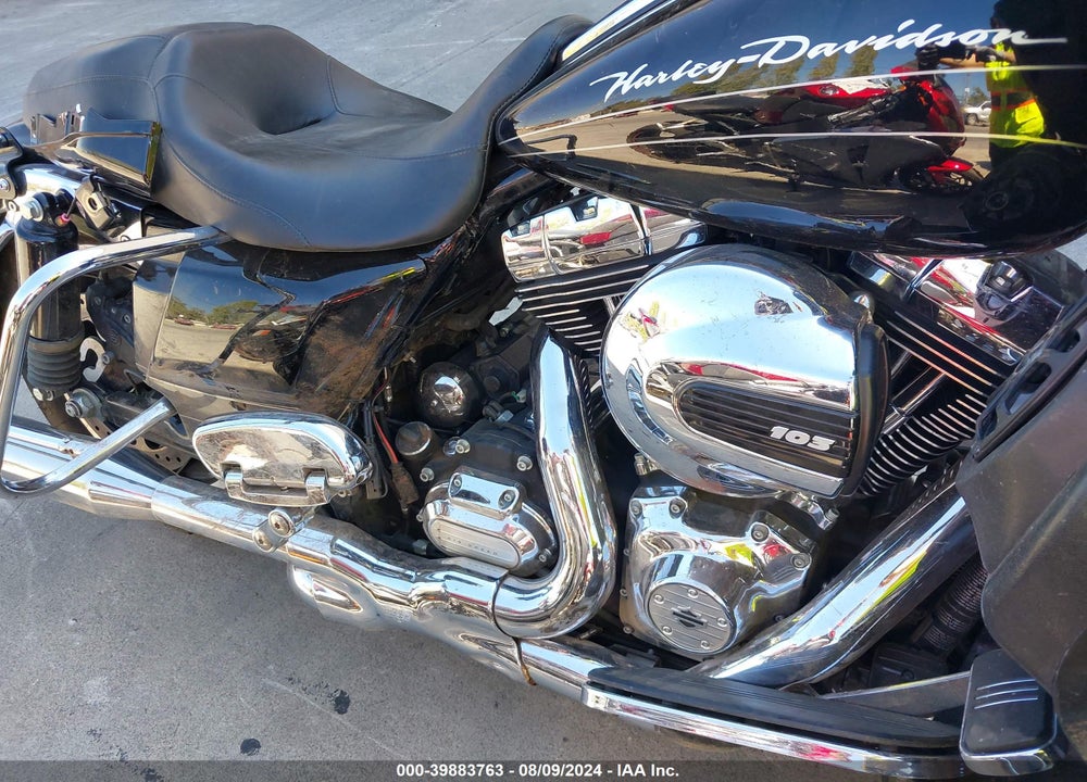 2012 HARLEY-DAVIDSON FLTRX ROAD GLIDE CUSTOM VIN: 1HD1KHM13CB676613