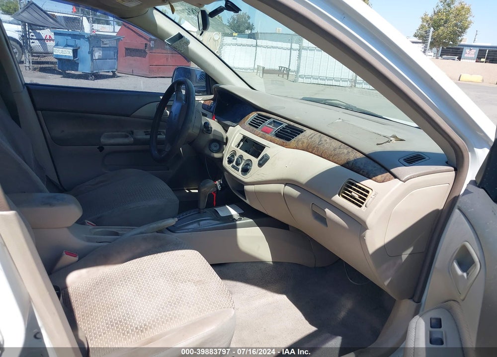 2003 MITSUBISHI LANCER ES VIN: JA3AJ26E83U092552