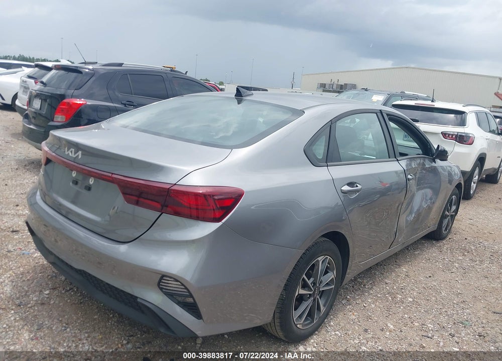 2023 KIA FORTE LXS VIN: 3KPF24AD8PE649513