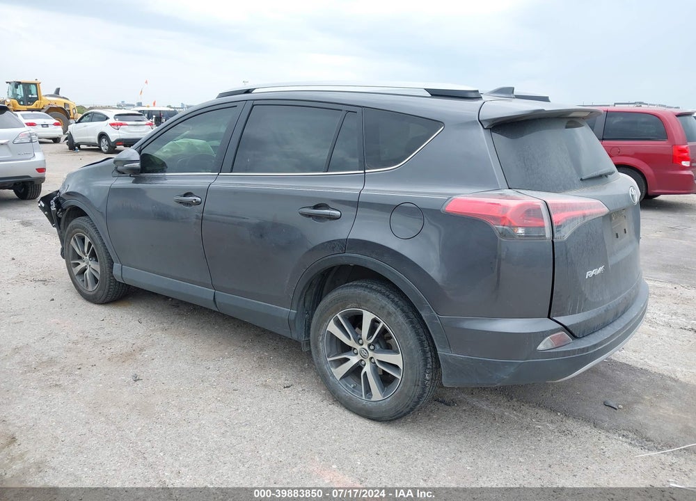 2018 TOYOTA RAV4 XLE VIN: JTMWFREV1JJ210071