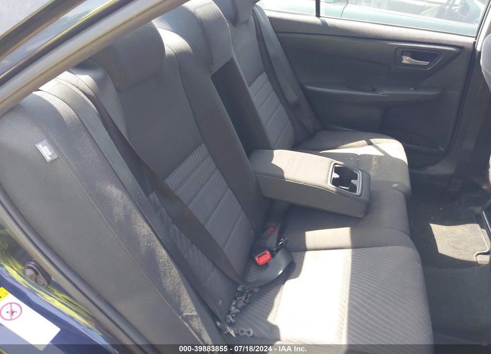 2016 TOYOTA CAMRY LE VIN: 4T4BF1FK2GR527693