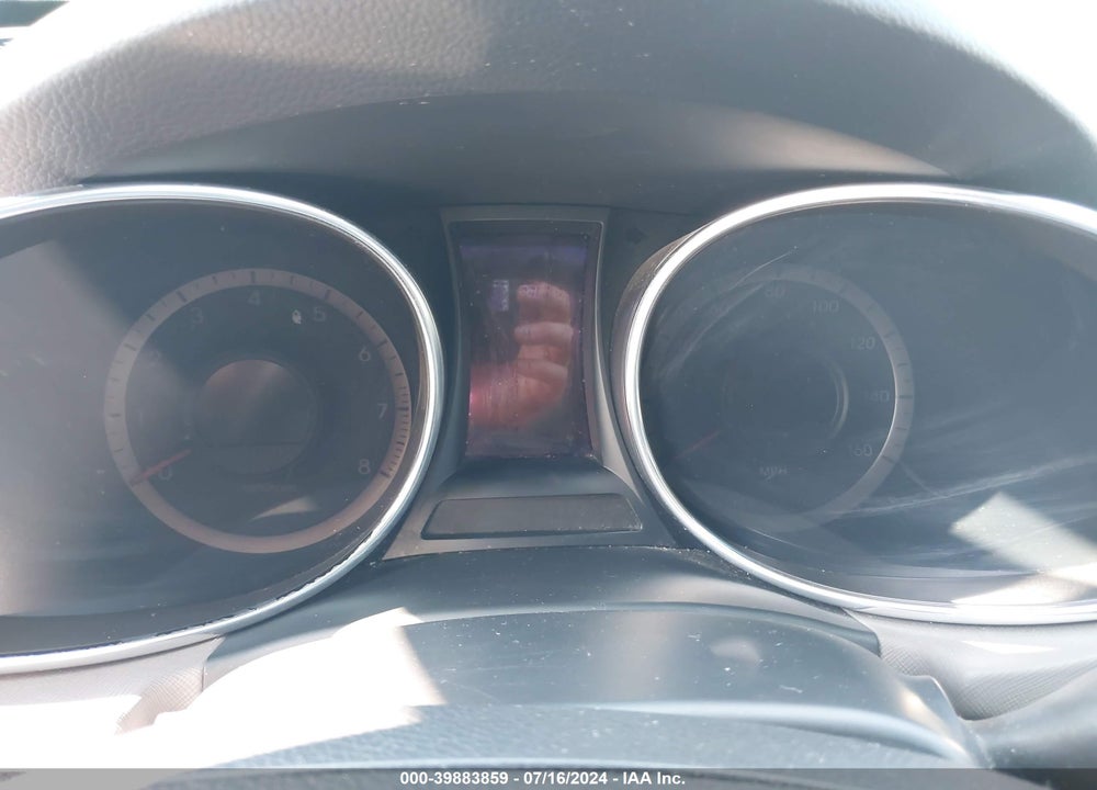 2014 HYUNDAI SANTA FE SPORT 2.4L VIN: 5XYZUDLB7EG208443