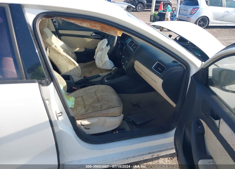 2012 VOLKSWAGEN JETTA VIN: 3VWDP7AJ3CM427796