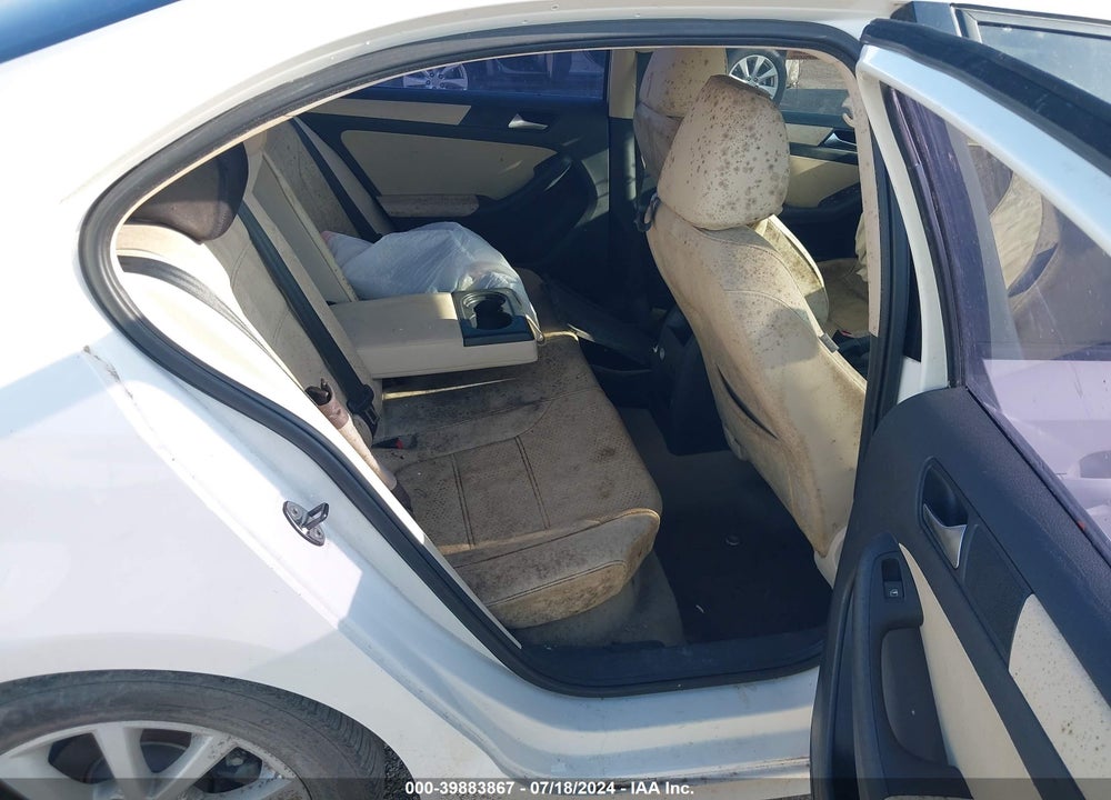 2012 VOLKSWAGEN JETTA VIN: 3VWDP7AJ3CM427796