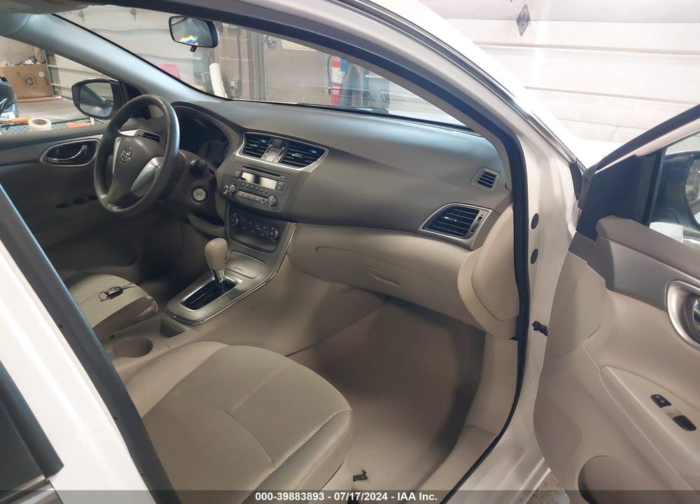 2014 NISSAN SENTRA S VIN: 3N1AB7AP4EL687094