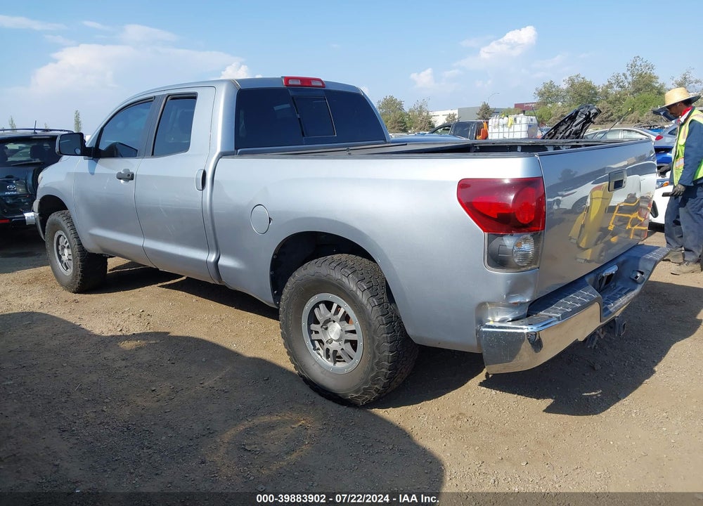 2008 TOYOTA TUNDRA SR5 5.7L V8 VIN: 5TFBV54198X038145