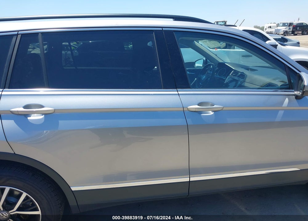 2021 VOLKSWAGEN TIGUAN 2.0T SE/2.0T SE R-LINE BLACK/2.0T SEL VIN: 3VV2B7AX0MM057536