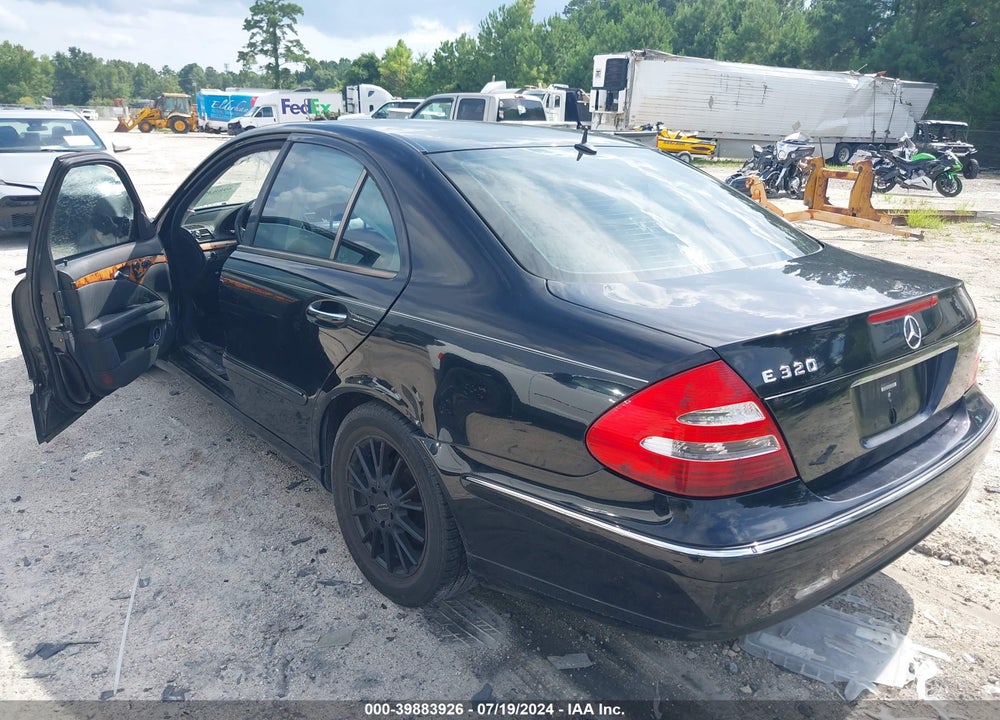 2003 MERCEDES-BENZ E 320 VIN: WDBUF65J13A176511