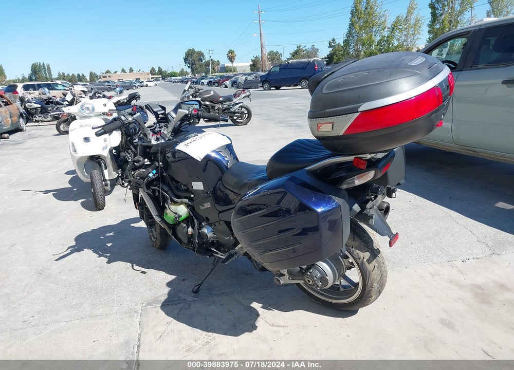 2010 KAWASAKI ZG1400 D VIN: JKBZGND16AA000234