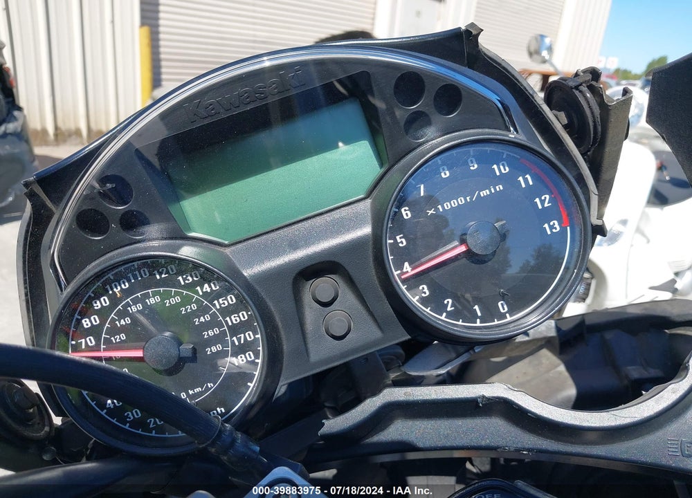 2010 KAWASAKI ZG1400 D VIN: JKBZGND16AA000234
