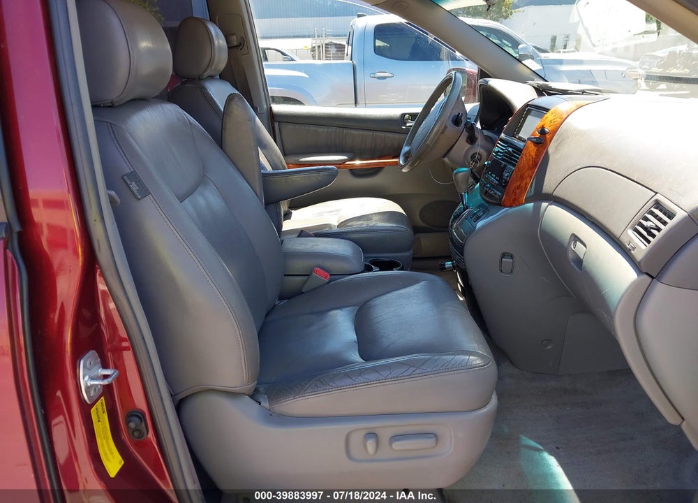 2006 TOYOTA SIENNA XLE VIN: 5TDZA22CX6S489908