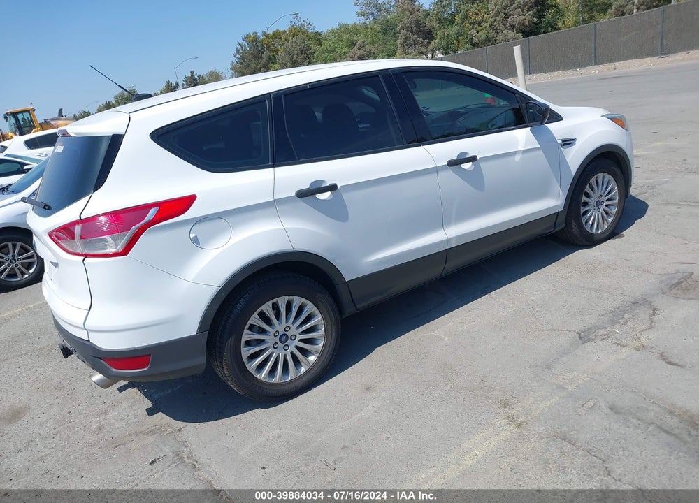 2015 FORD ESCAPE S VIN: 1FMCU0F74FUA27897