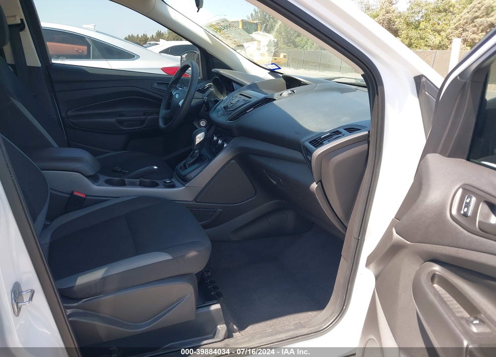 2015 FORD ESCAPE S VIN: 1FMCU0F74FUA27897