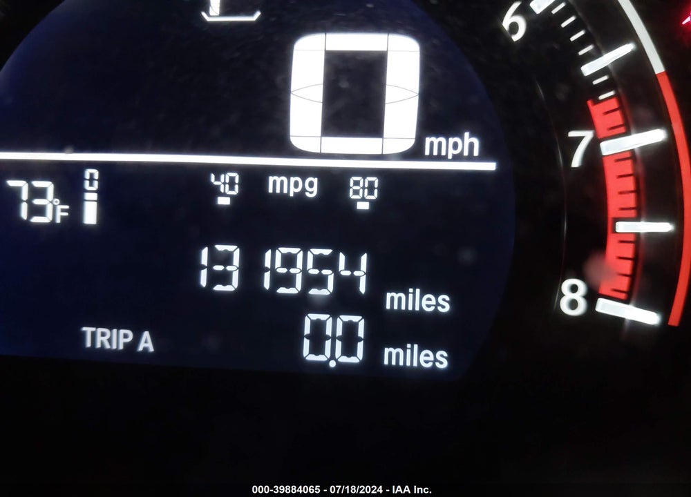 2018 HONDA CIVIC LX VIN: 19XFC2F5XJE005554