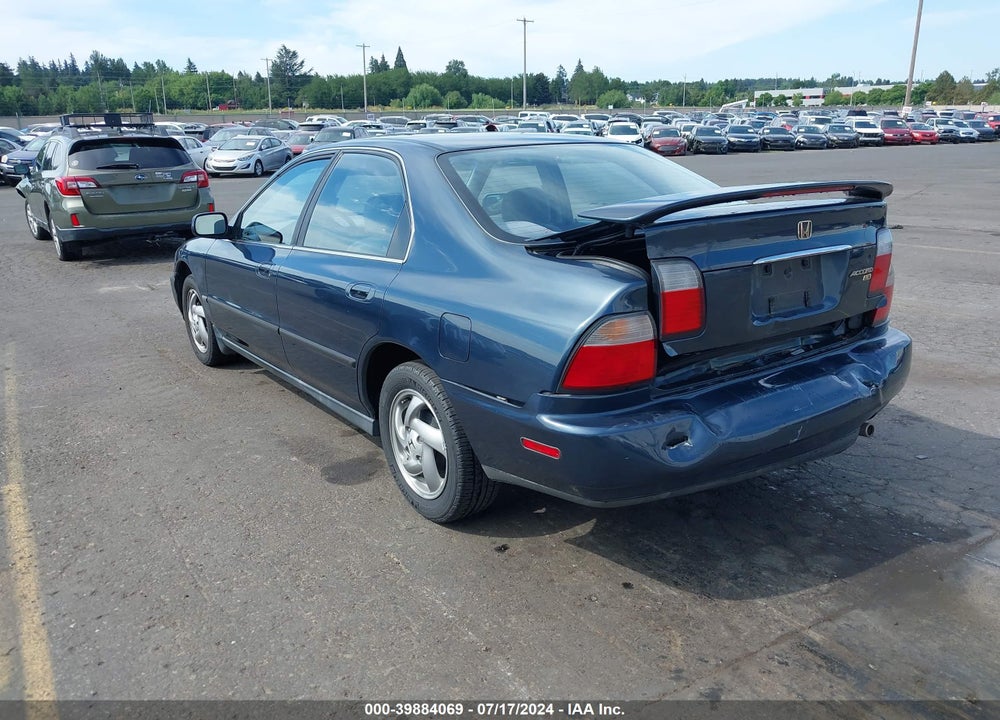 1997 HONDA ACCORD LX VIN: 1HGCD5639VA122293